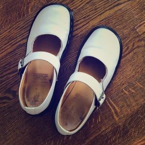 White Doc Marten Mary Jane’s size 9
